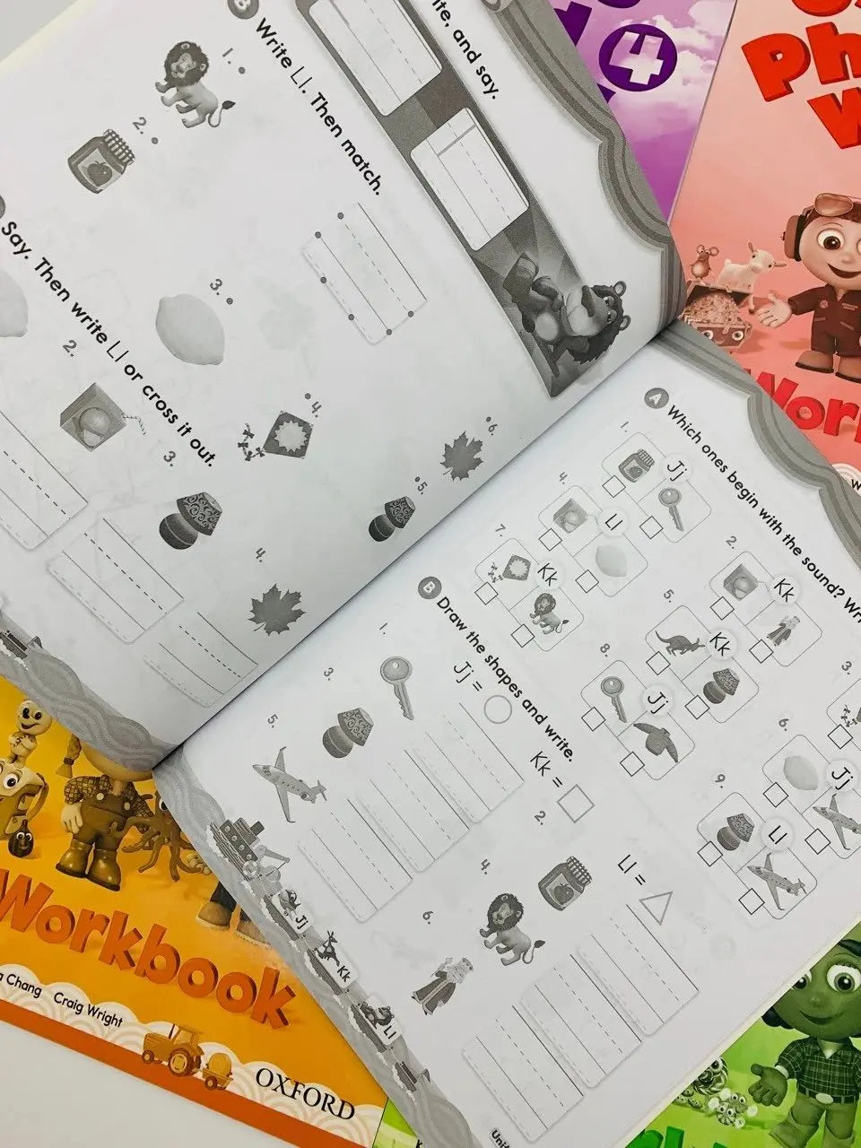 Oxford Phonics World Level 5: Complete Kit - 5 Books & 5 Workbooks