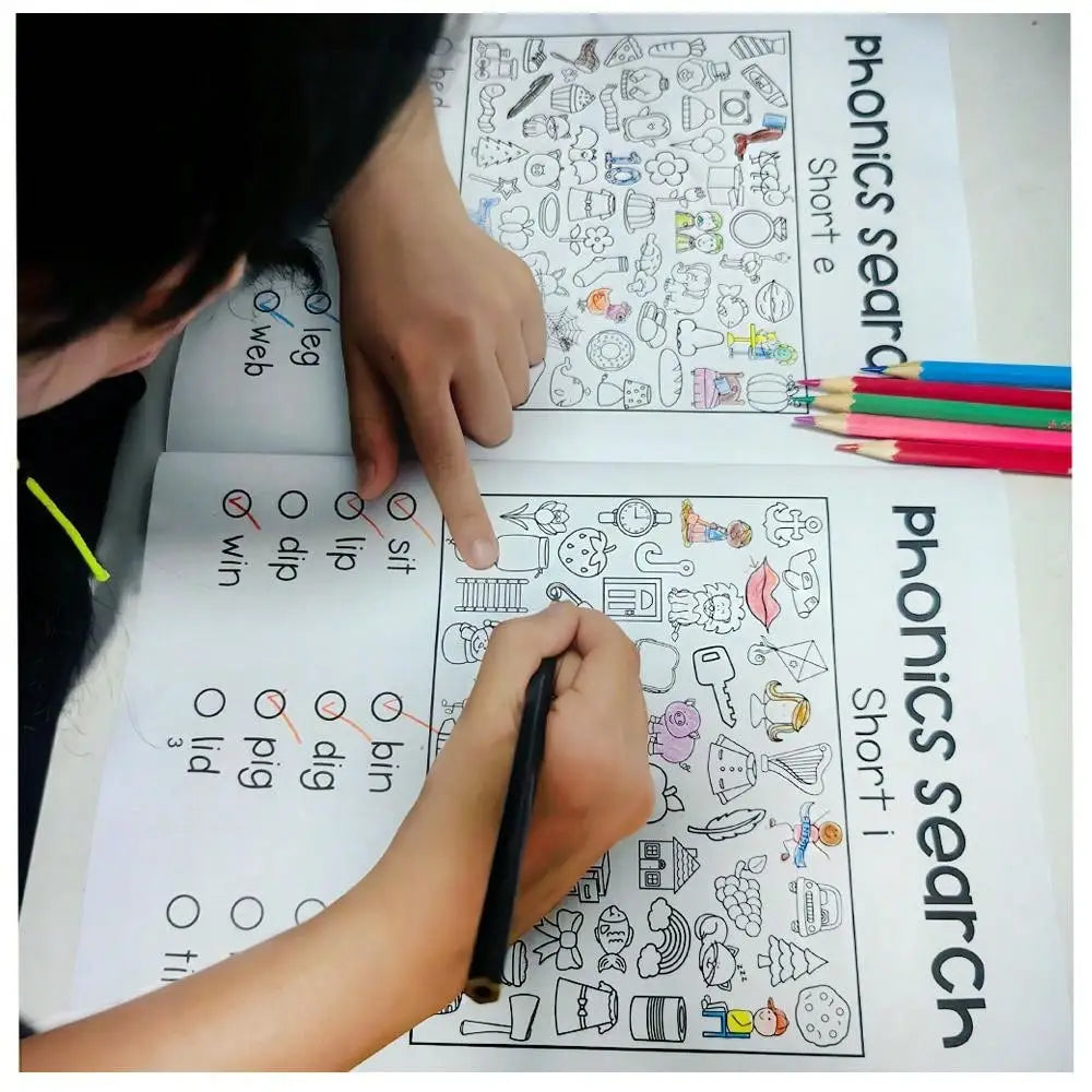 Read And Find Phonics Workbook Preschool and Kindergarten Learning English Teacher Teaching Aids Phonics Practice Montessori